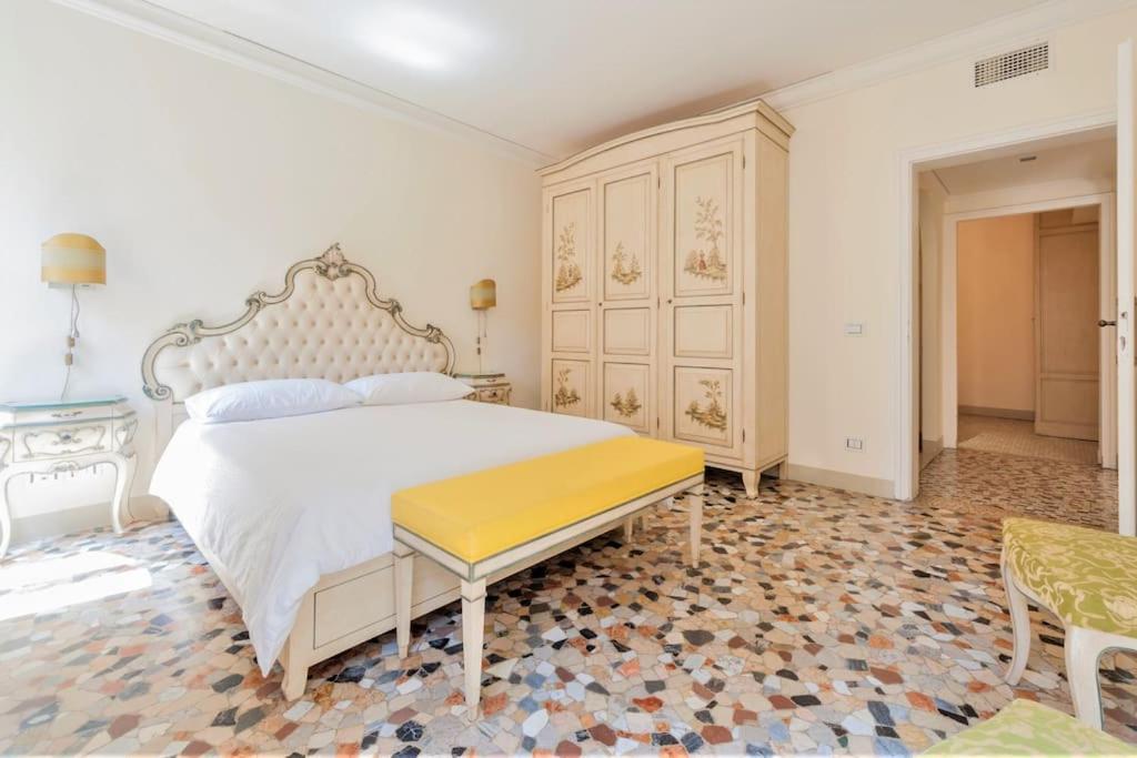 Apartamento Ca' San Marco, Literally 20 Meters From San Marco Square! *