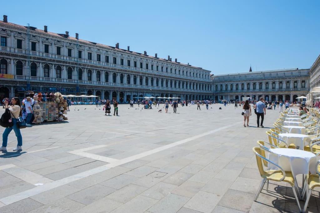 Ca' San Marco, Literally 20 Meters From San Marco Square! * Venecia